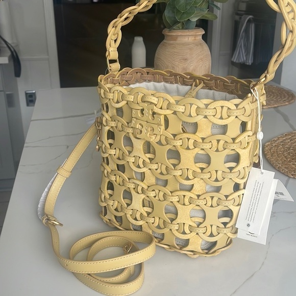 MCGRAW DIE-CUT SMALL BUCKET
BAG - Picture 3 of 11